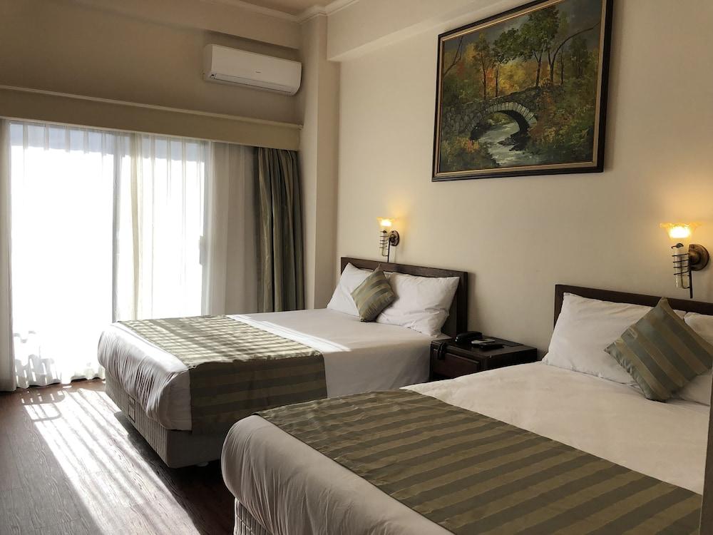 Holiday Saipan Hotel Dış mekan fotoğraf