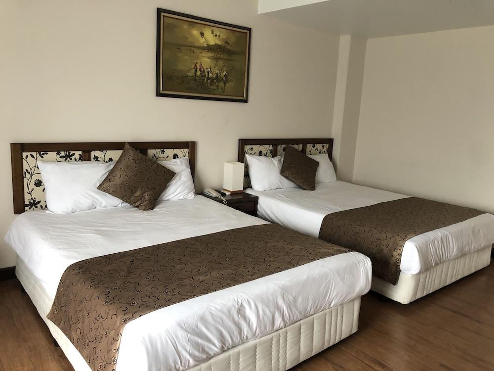 Holiday Saipan Hotel Dış mekan fotoğraf