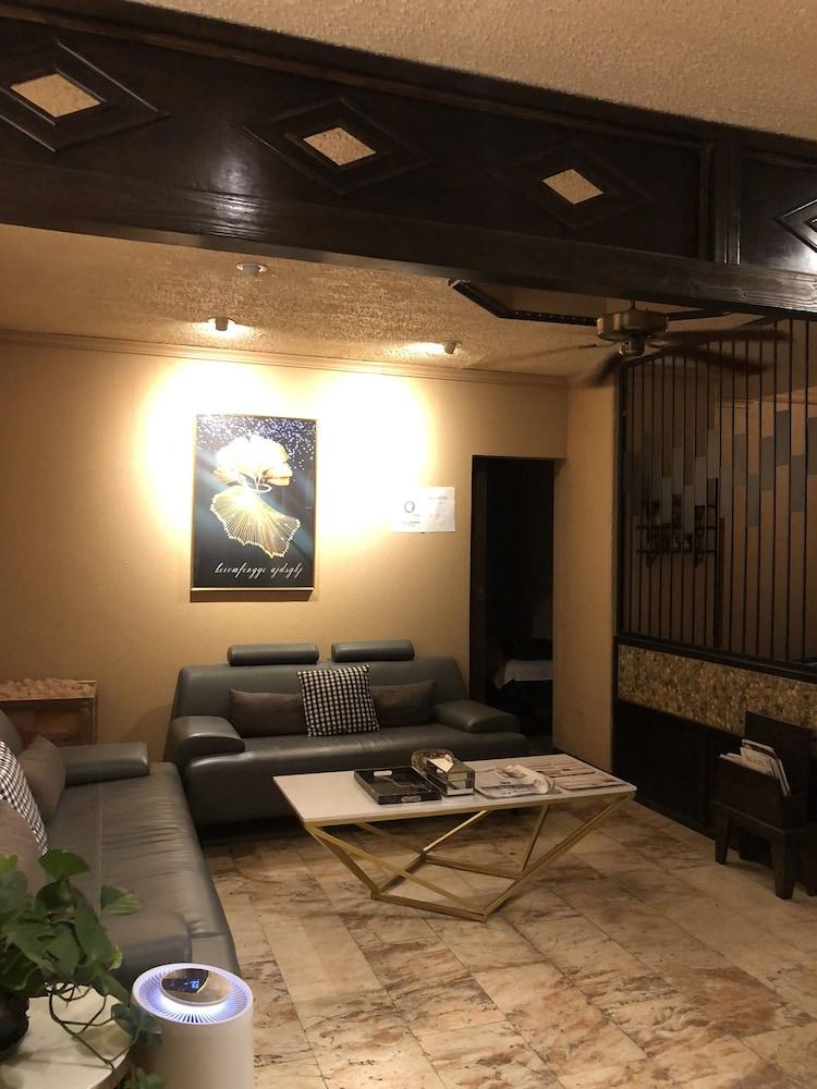 Holiday Saipan Hotel Dış mekan fotoğraf