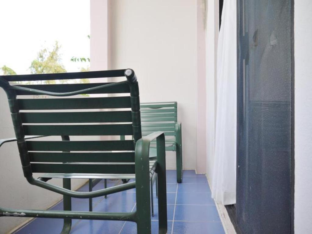 Holiday Saipan Hotel Dış mekan fotoğraf