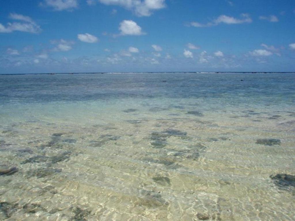 Holiday Saipan Hotel Dış mekan fotoğraf