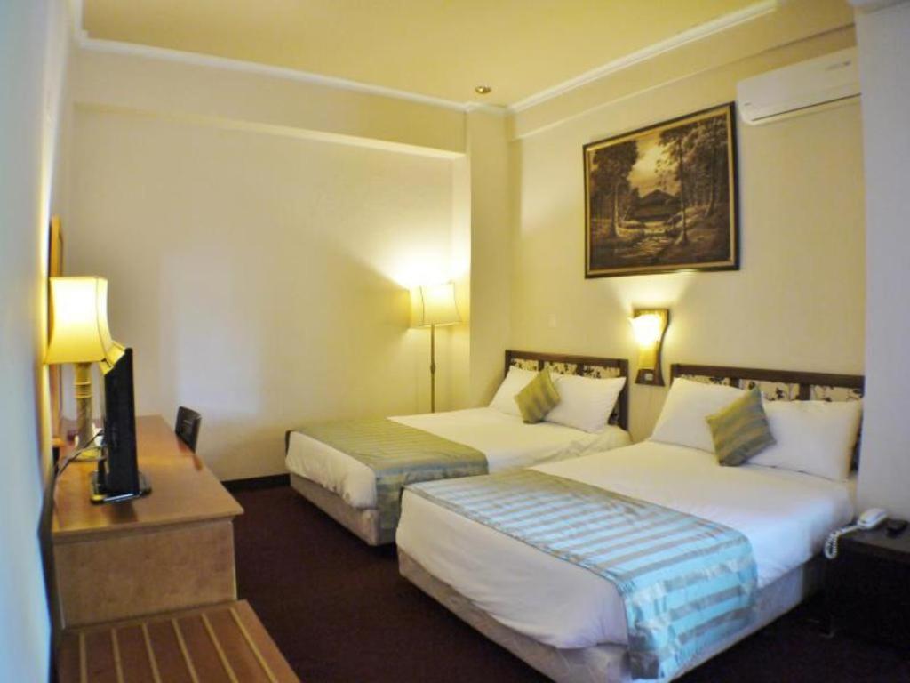 Holiday Saipan Hotel Dış mekan fotoğraf