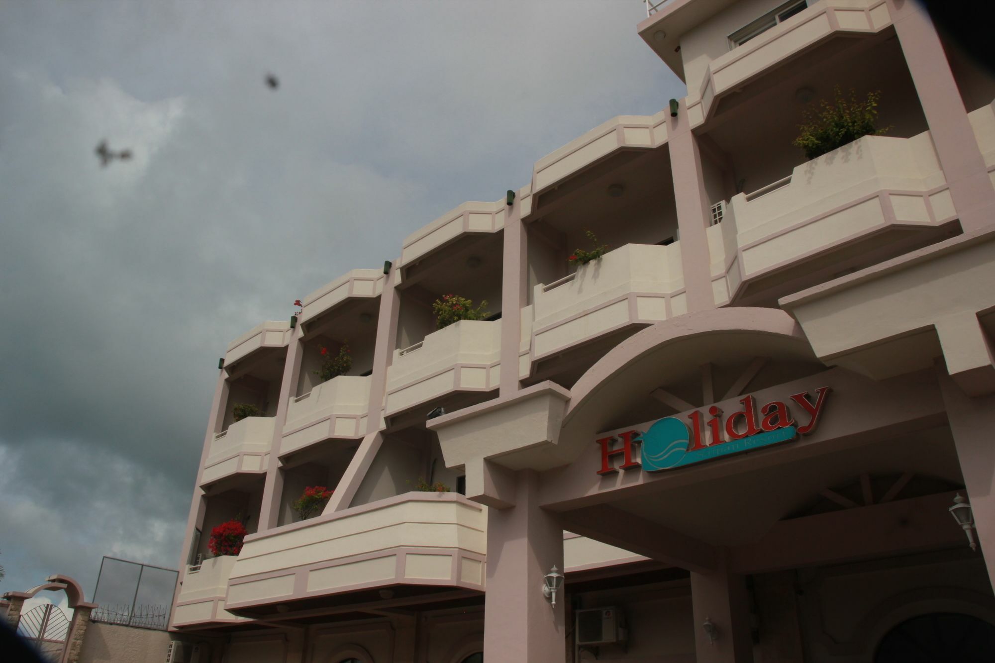 Holiday Saipan Hotel Dış mekan fotoğraf
